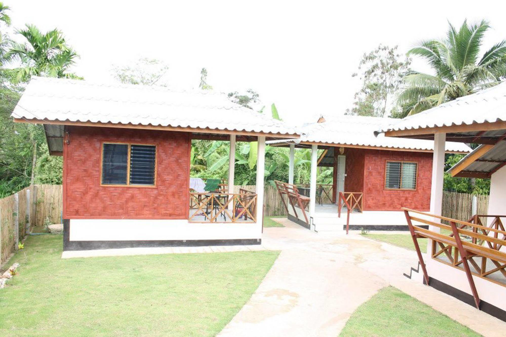 Sarm Mork Guest House ماي هونج سون المظهر الخارجي الصورة